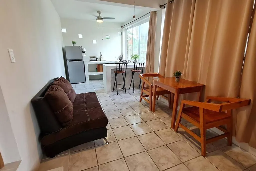Pansiyon Casa Ceiba Real Daire Bacalar Meksika